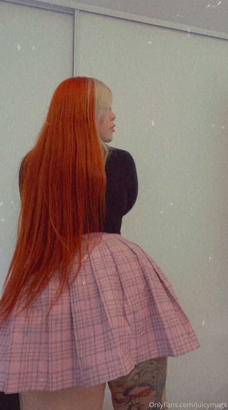 Juicymagx sexy model pictures