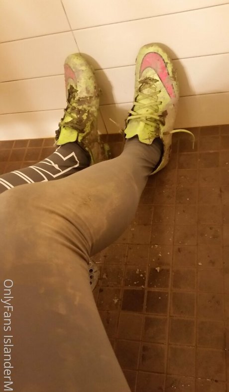 shemale handjob onlyfans sex image