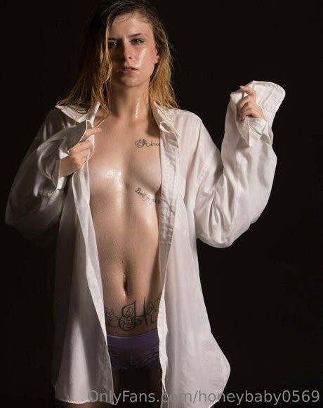 honeybaby0569 model erotic archive