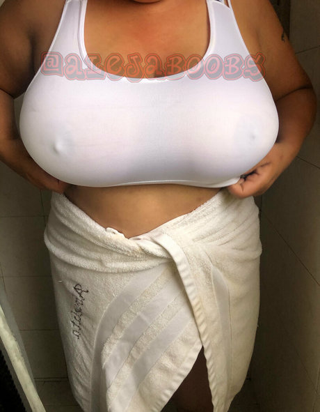 alejaboobs_ art model picture