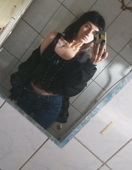 sadgarlic perfect actress pictures