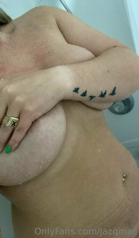 jacqmac art model img