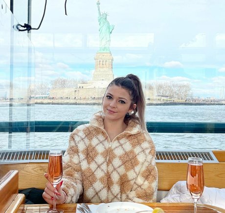 onlybabykay2 naked star pictures