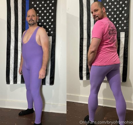 hooters onlyfans beautiful nude image