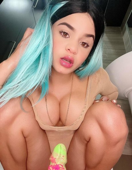 maryuelfhorny adult star photos