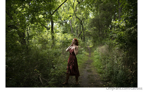 Cat Ross nice star photo