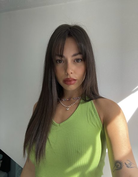 Ludovalentina high quality star photos