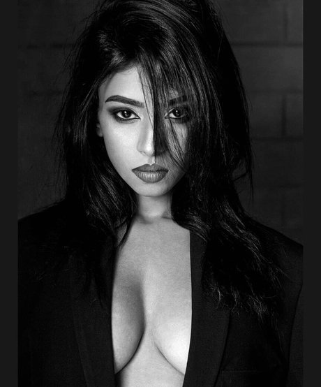 Hashini Guruge porn star img