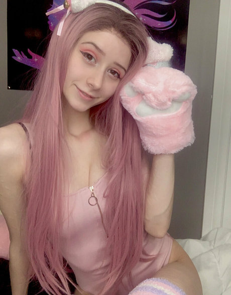 serabrooks_ adult model images