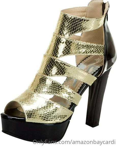 amazonbaycardi adult actress photos