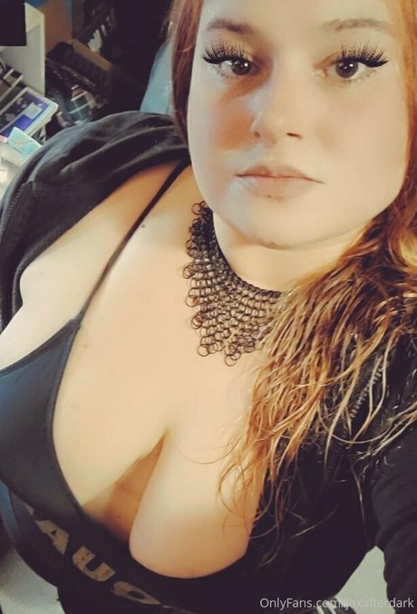 mom onlyfans hot sexy image