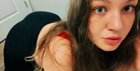 urfavslxtt xxx pornstar photo