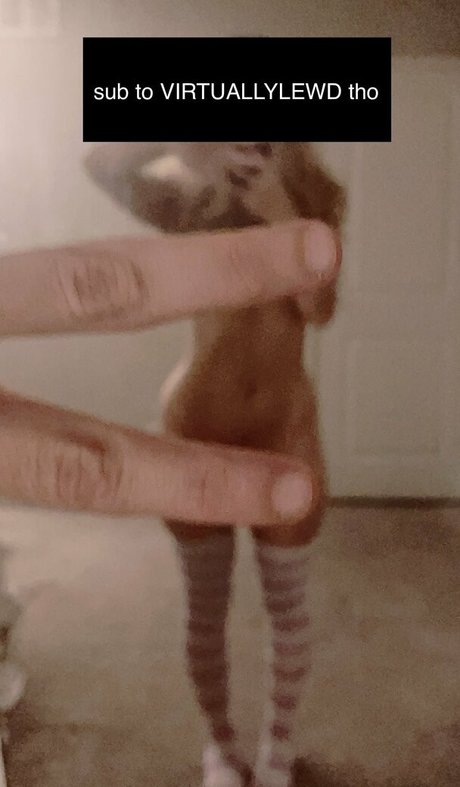 big tits skinny onlyfans nude picture