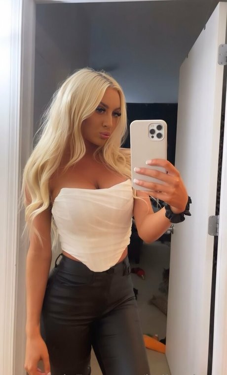 kellyscloset pretty actress galleries