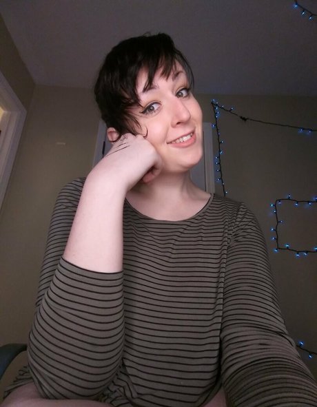 anniebrokely star top pictures