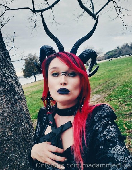 madammedusa hot pornstar archive