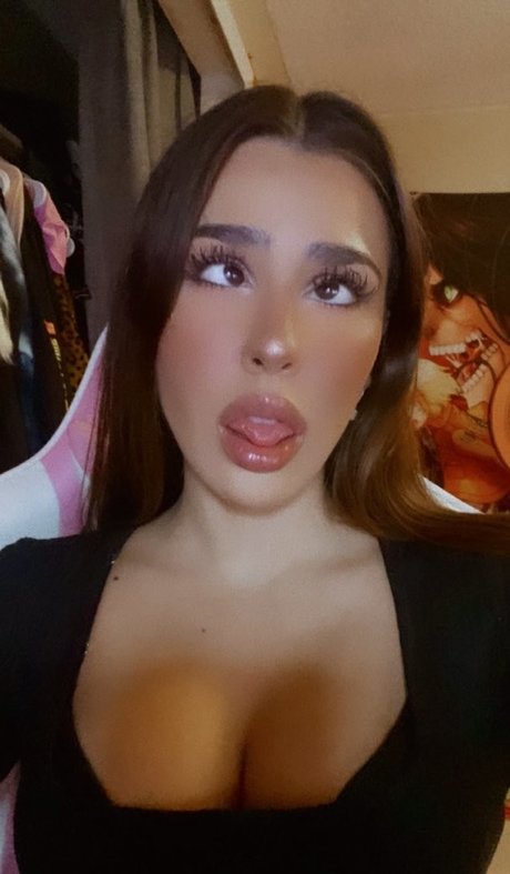 SaudiJae nice pornstar photos