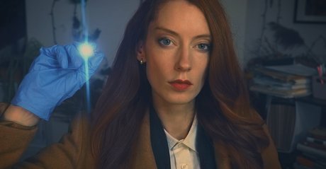 Miss Chloe ASMR model pretty image