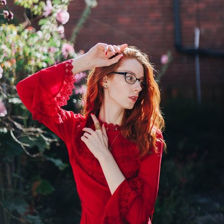 Miss Chloe ASMR perfect actress pic