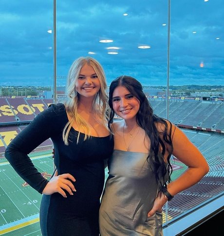 Sara K hd actress photos