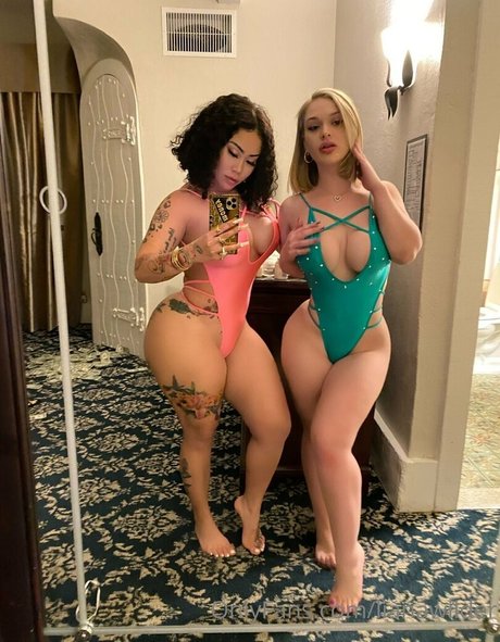 lianawilder sexy model pics