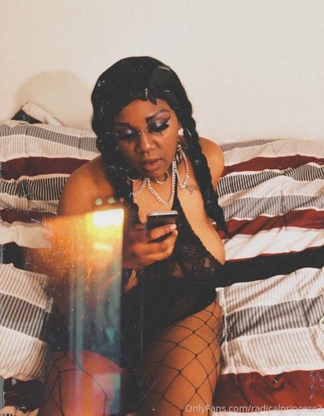 curvy blonde onlyfans sexy naked galleries