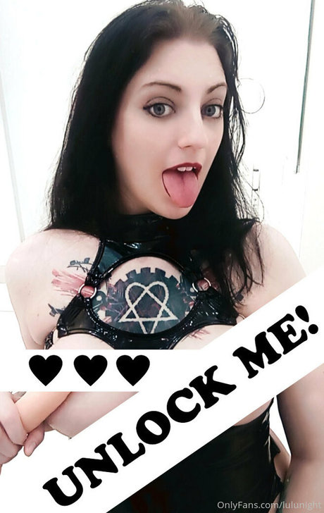 lulunight star top img