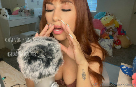 beautiful feet onlyfans hot nude photos