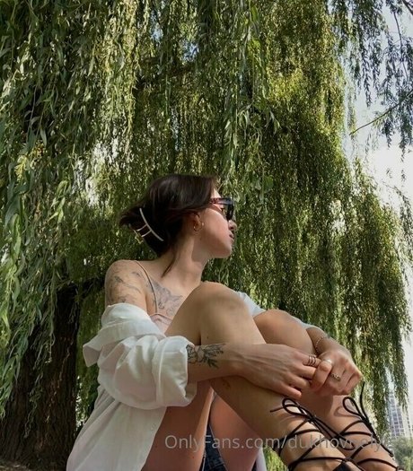 dukhovnelytse porn actress img