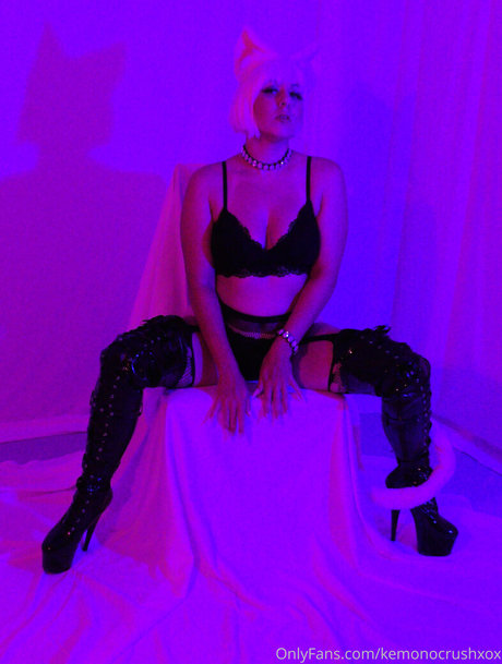 kemonocrushxox best model images