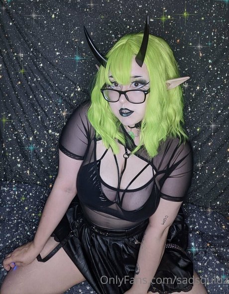 sadsquidz naked actress pic