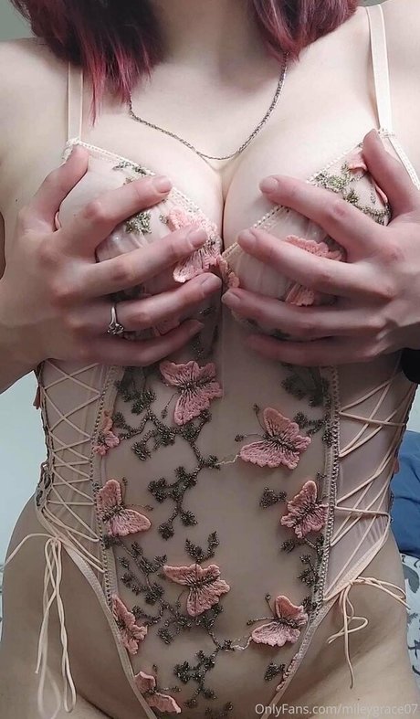 mileygrace07 pretty pornstar galleries