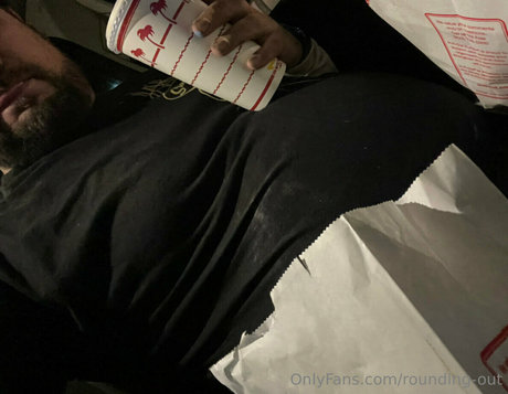 rounding out nude model pictures