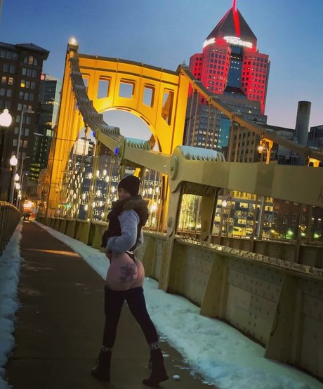 JoyLynn G model sex img