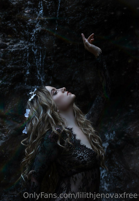 lilithjenovaxfree pretty star pics