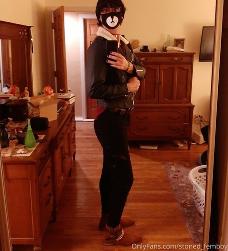 petite redhead onlyfans porn image