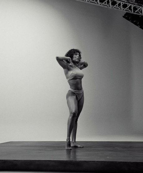 Negra Li hd actress pictures