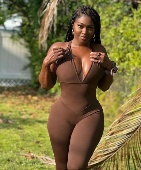 Babeth Lando best pornstar photos