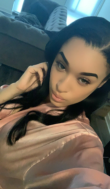 realmyalashaun free pornstar photo