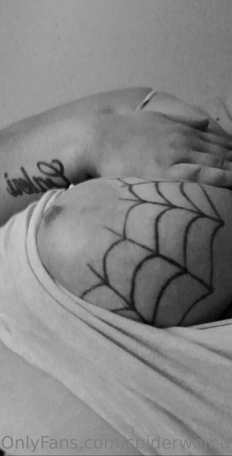 Spiderwoman1 erotic model pics