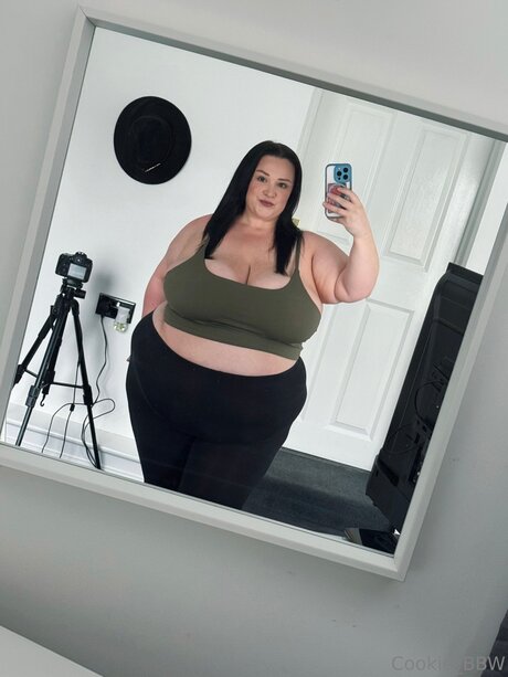 cookie bbw nice model photo