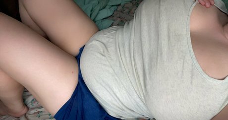 keligians star sexy picture