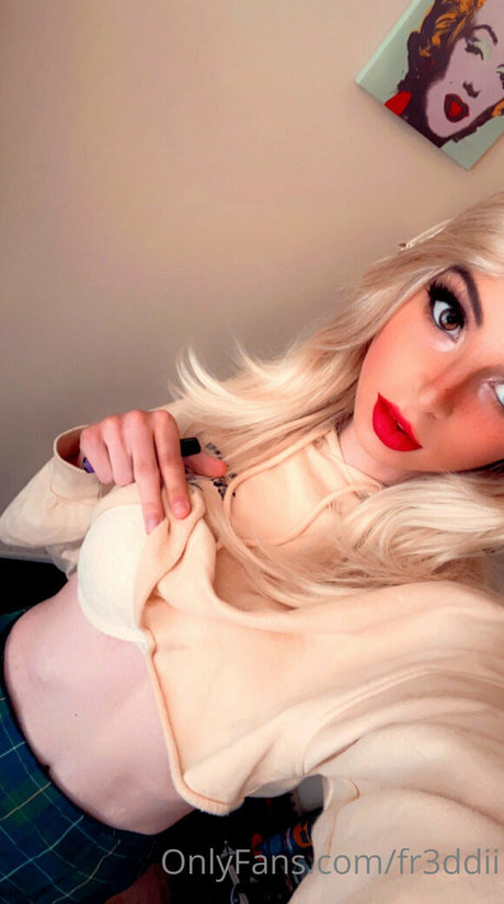 Fr3ddii star sexy images