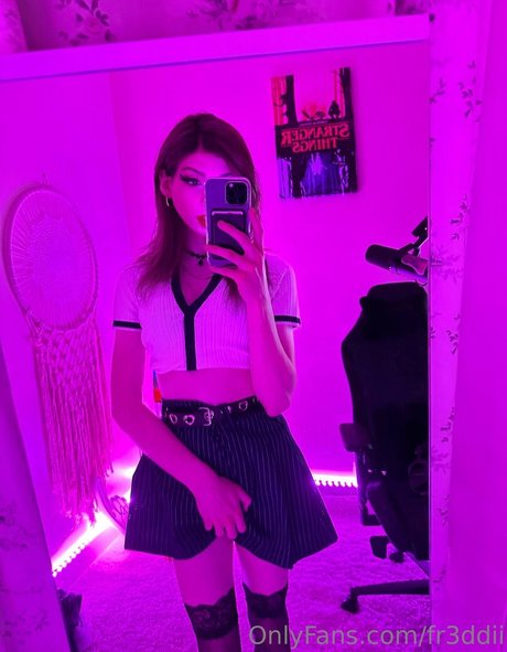 Fr3ddii nude pornstar archive