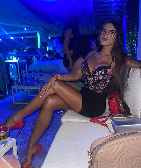 Marija Meglaj high quality model img