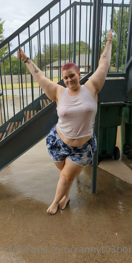 xannyth3boi sexy model image