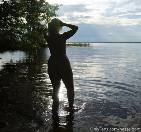 shemale fucks guy onlyfans free sex picture