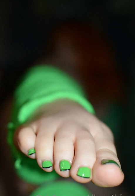 dbzgothfree art model gallery