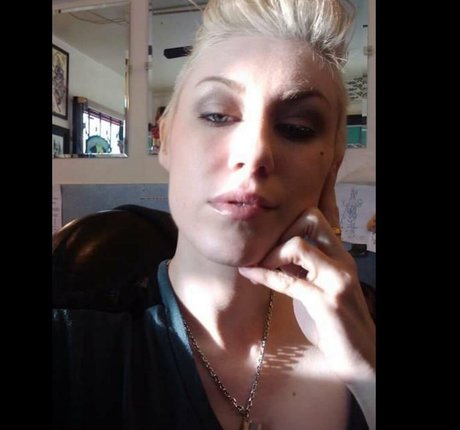 sexy mom onlyfans sexy photos