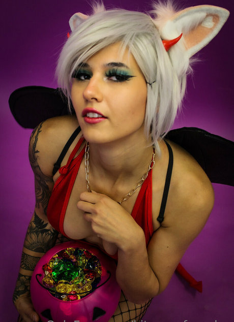 blonde secretary onlyfans hot naked pic